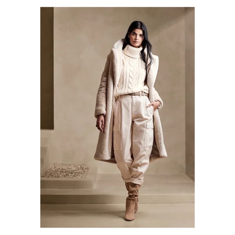 SOLD Banana Republic Twill Cargo Pant Transition Cream size 8 NWT - Picture 1 of 11